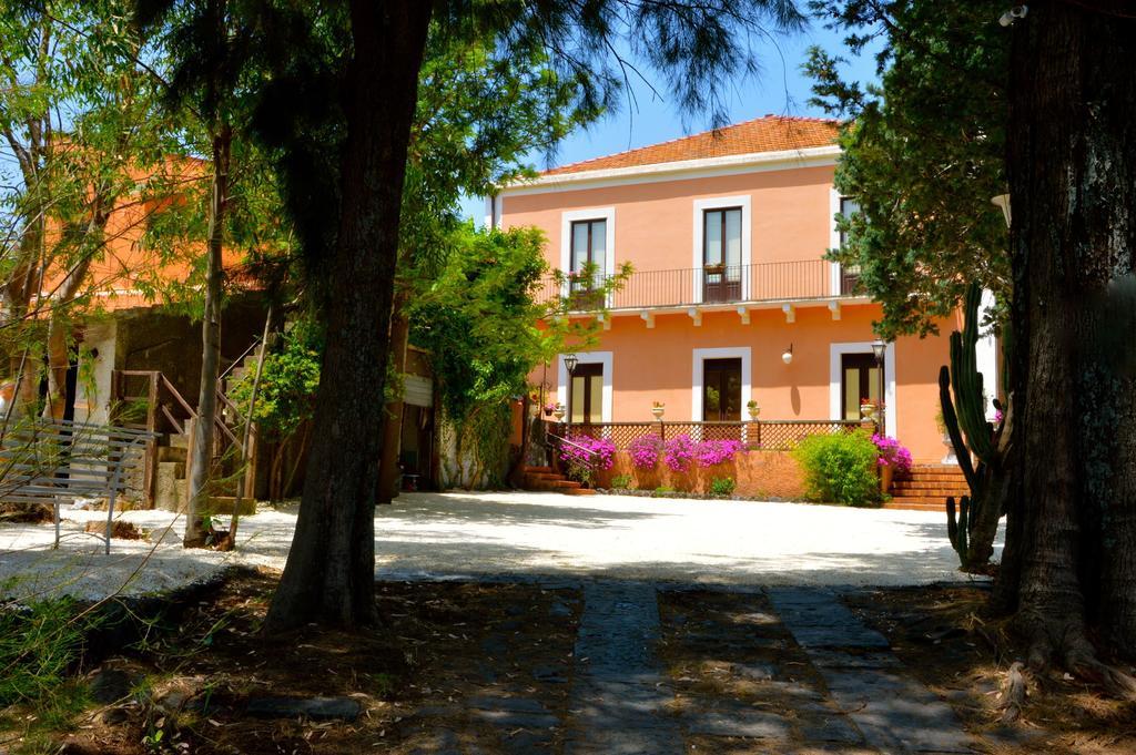 Villa Bonaccorso - Antica E Maestosa Villa Con Piscina Ai Piedi Dell'Etna Viagrande Exterior foto