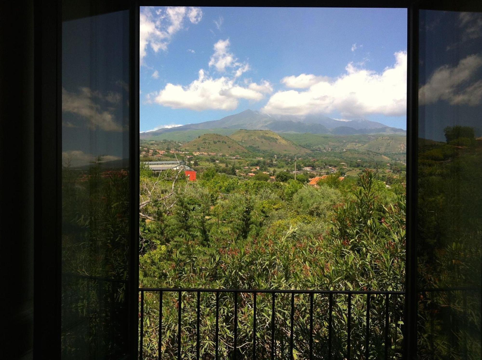 Villa Bonaccorso - Antica E Maestosa Villa Con Piscina Ai Piedi Dell'Etna Viagrande Quarto foto