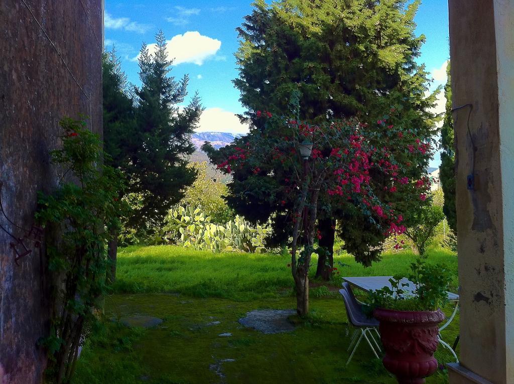 Villa Bonaccorso - Antica E Maestosa Villa Con Piscina Ai Piedi Dell'Etna Viagrande Exterior foto
