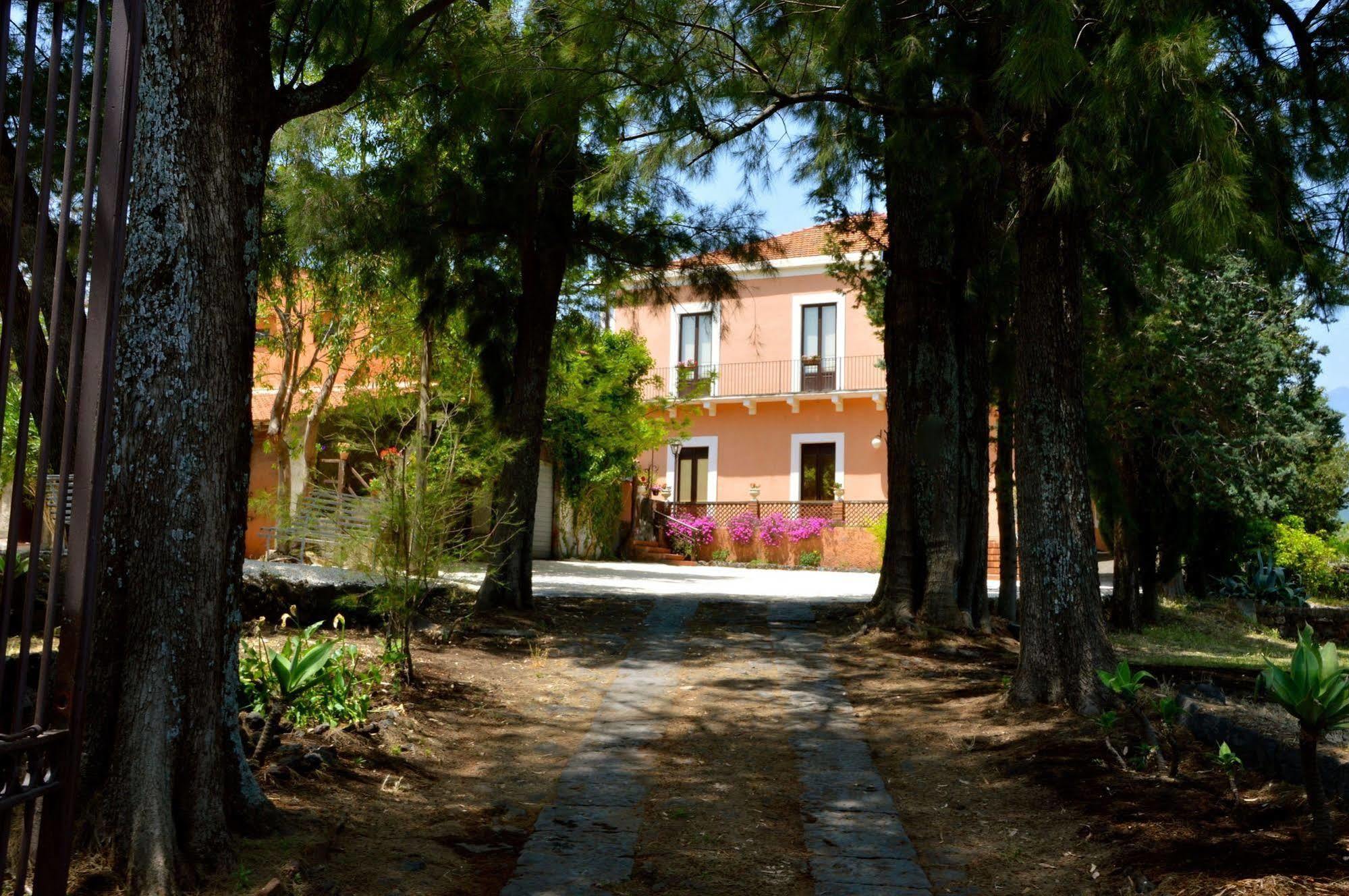 Villa Bonaccorso - Antica E Maestosa Villa Con Piscina Ai Piedi Dell'Etna Viagrande Exterior foto